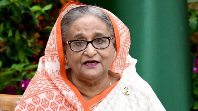 হাসিনা আসুক, আমরা হাতকড়া দিয়ে রিসিভ করব : বিমানমন্ত্রী