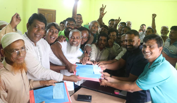 মোটর শ্রমিক ইউনিয়নের নির্বাচনের মনোনয়নপত্র উত্তোলন
