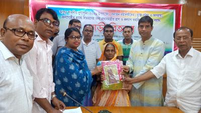 বড়াইগ্রামে জনসচেতনতা বিষয়ে সভা