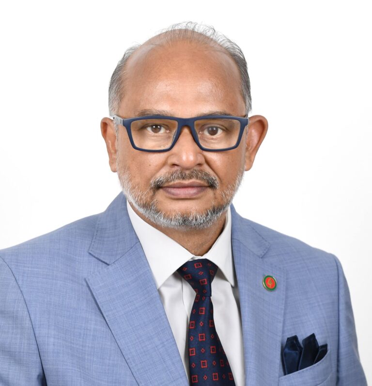 দেশের অর্থনীতি বর্তমানে এক ক্রান্তিকাল অতিক্রম করছে: অর্থ উপদেষ্টা        